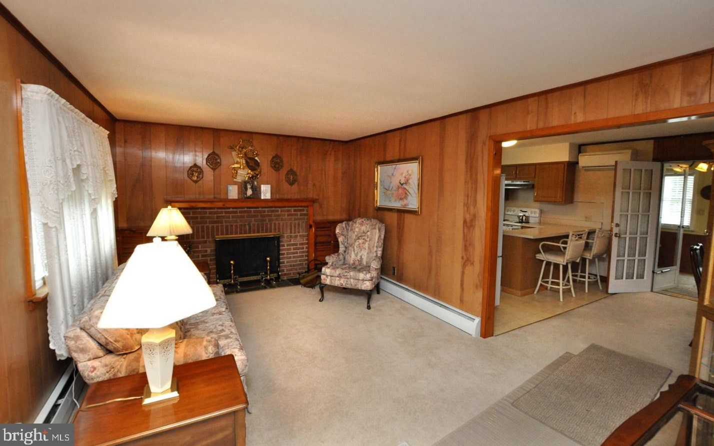 59 Hughes Ave, Lawrence Township, NJ 08619