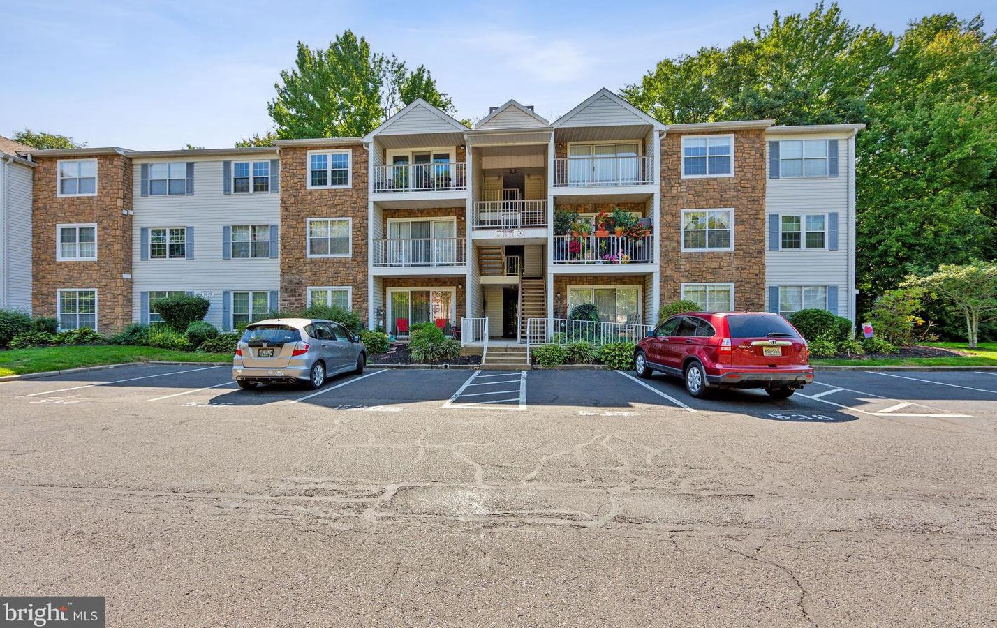 61 Holly, Lawrence Township, NJ 08619