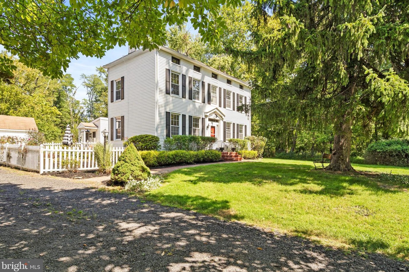 119 Federal City Rd, Lawrence Township, NJ 08648