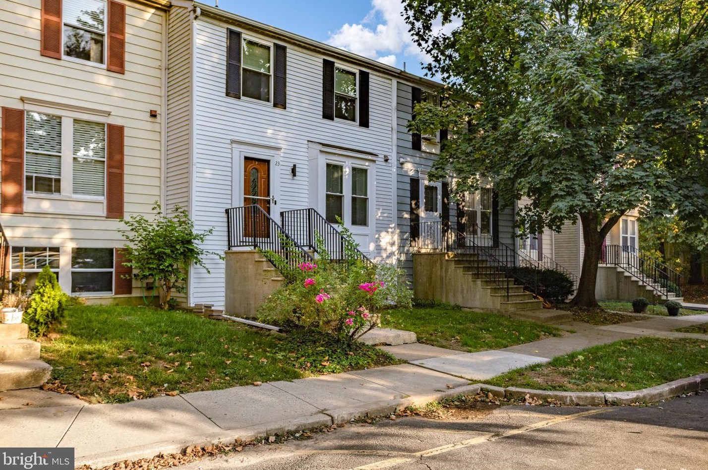 23 Robert Pearson Ct, Trenton, NJ 08610