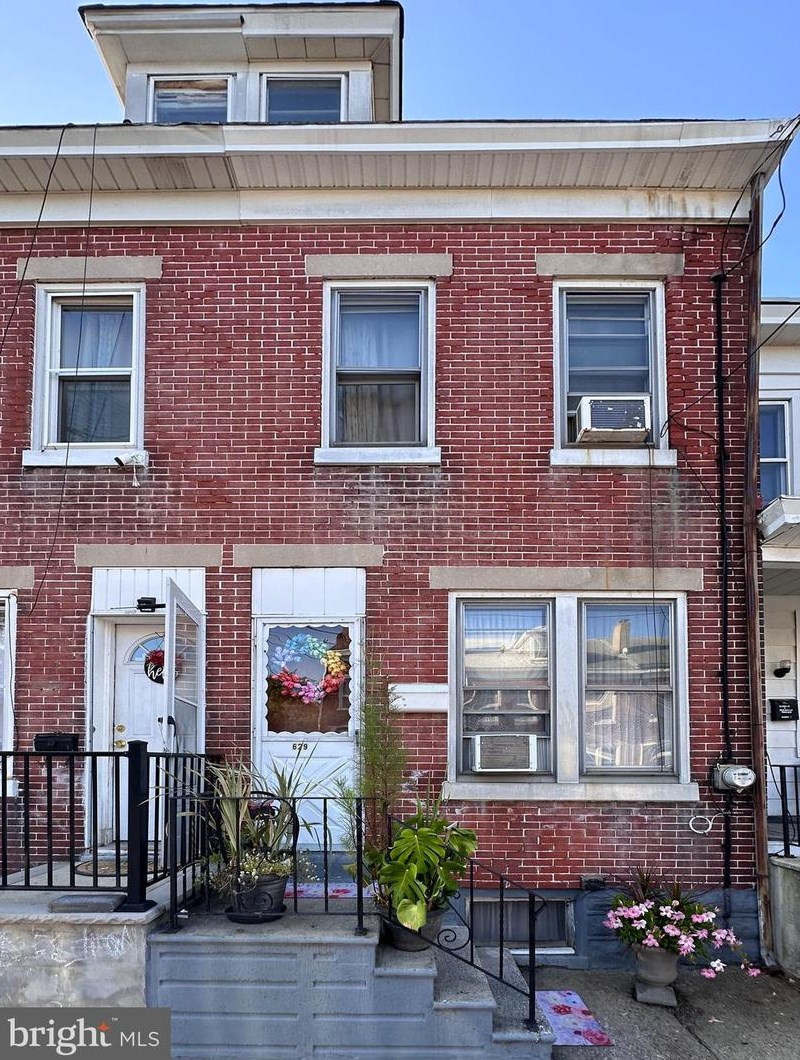 629 Ohio Ave, Lawrence Township, NJ 08638
