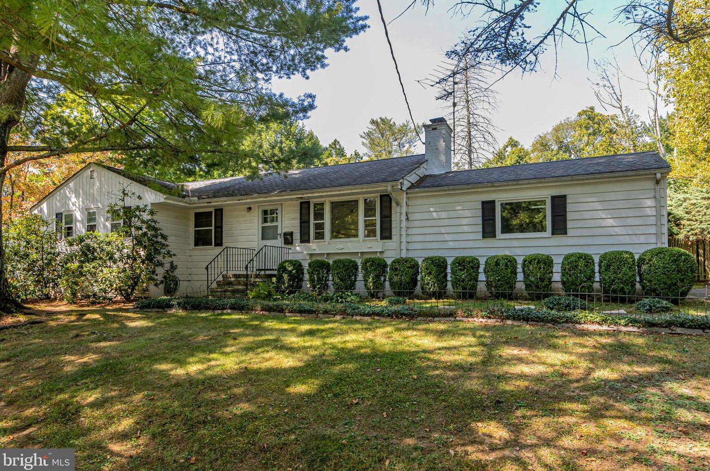 50 Broadripple Dr, Princeton, NJ 08540