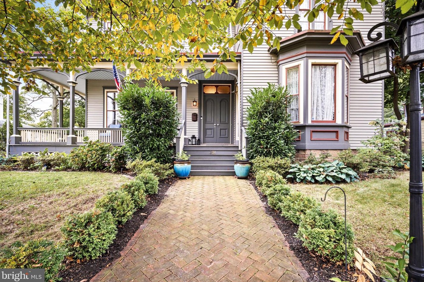 231 Rogers Ave, East Windsor, NJ 08520