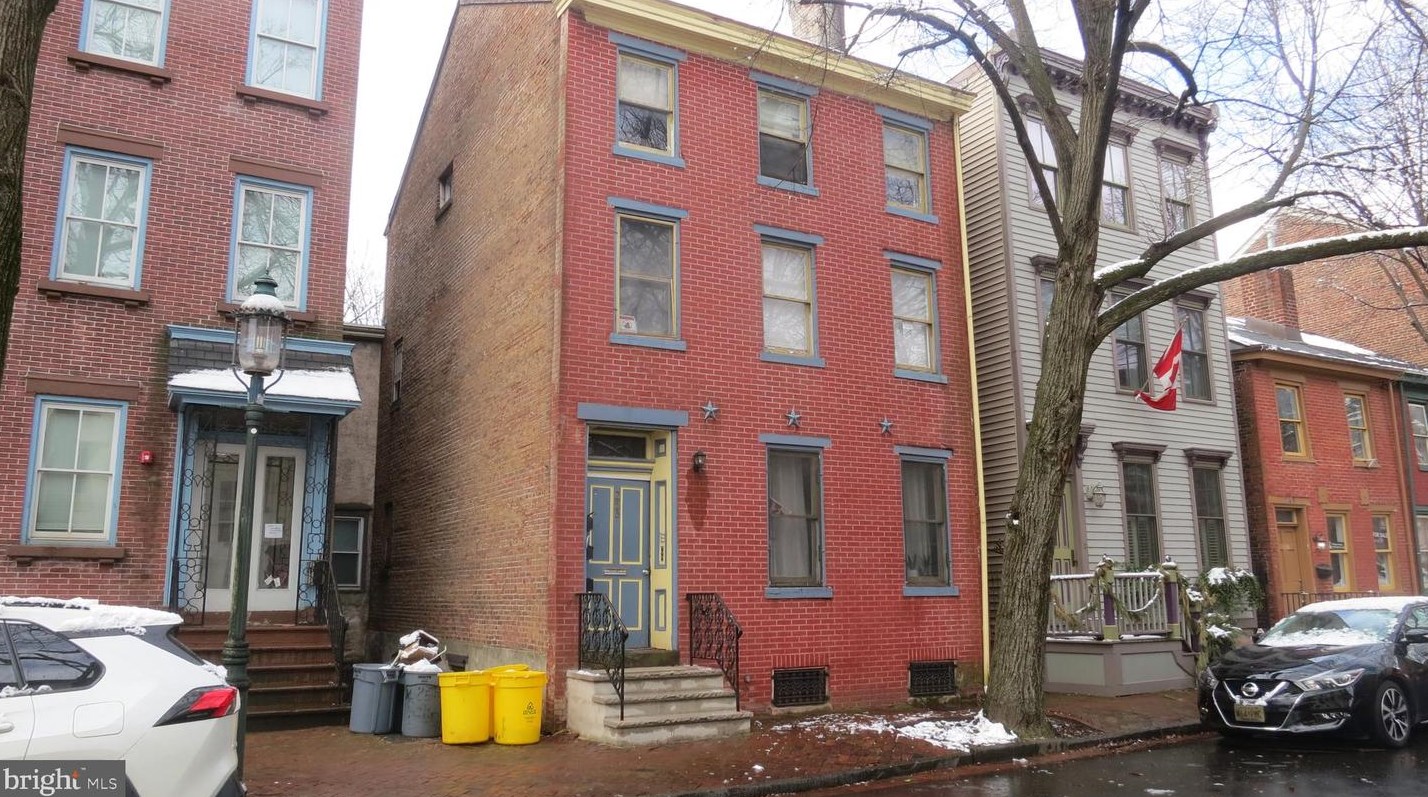 253 Mercer St, Trenton, NJ 08611