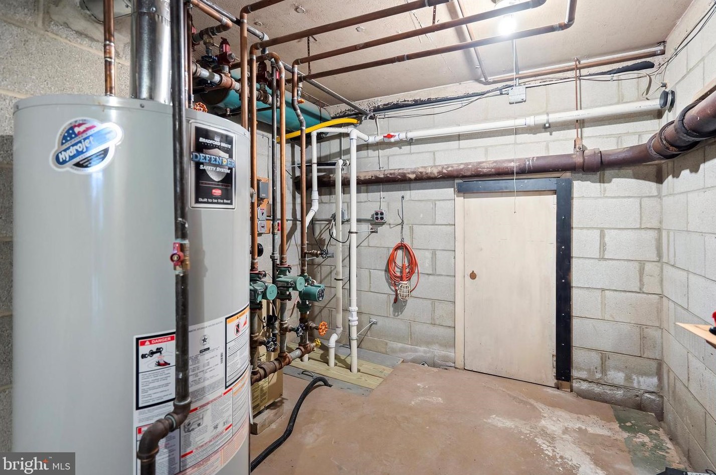 160 Carter Rd, Princeton NJ 08540-2103 exterior