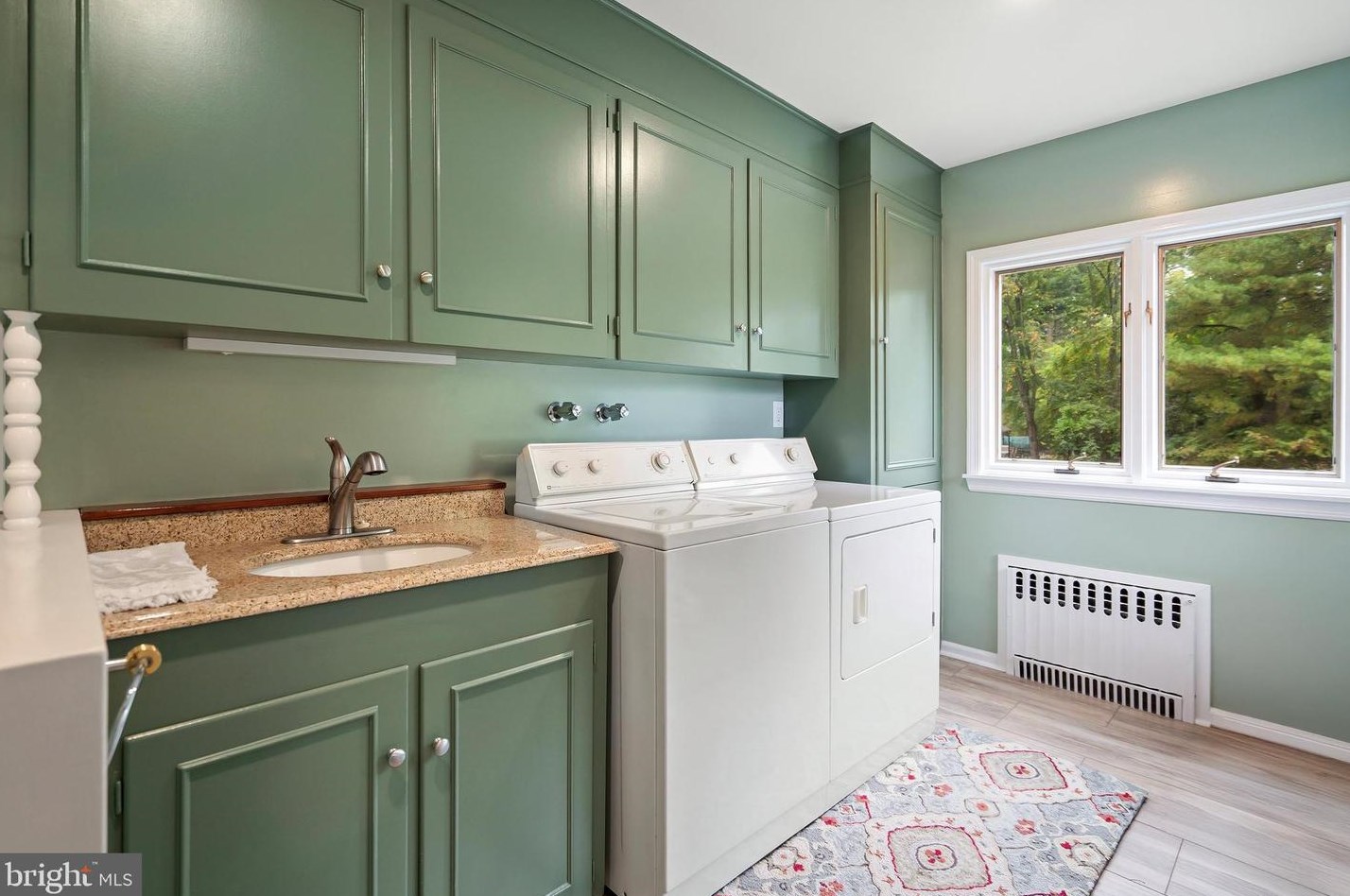 160 Carter Rd, Princeton NJ 08540-2103 exterior