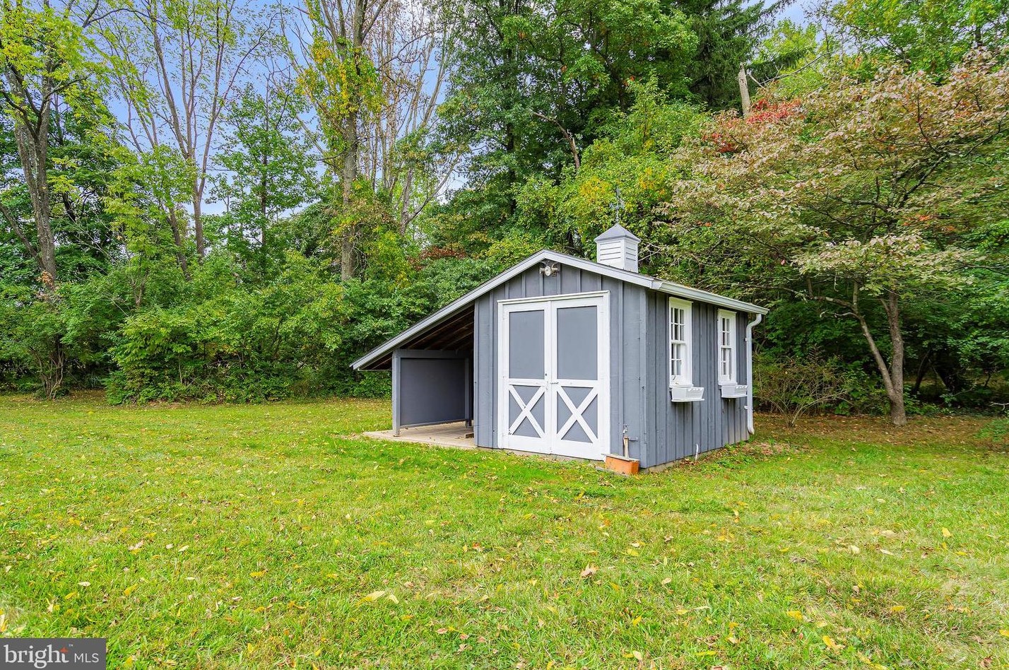 160 Carter Rd, Princeton NJ 08540-2103 exterior