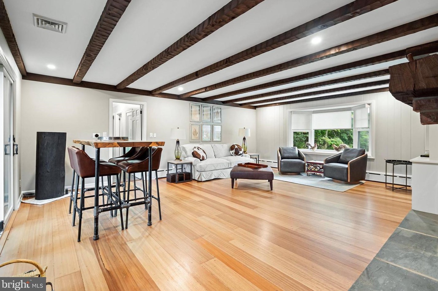 160 Carter Rd, Princeton NJ 08540-2103 exterior