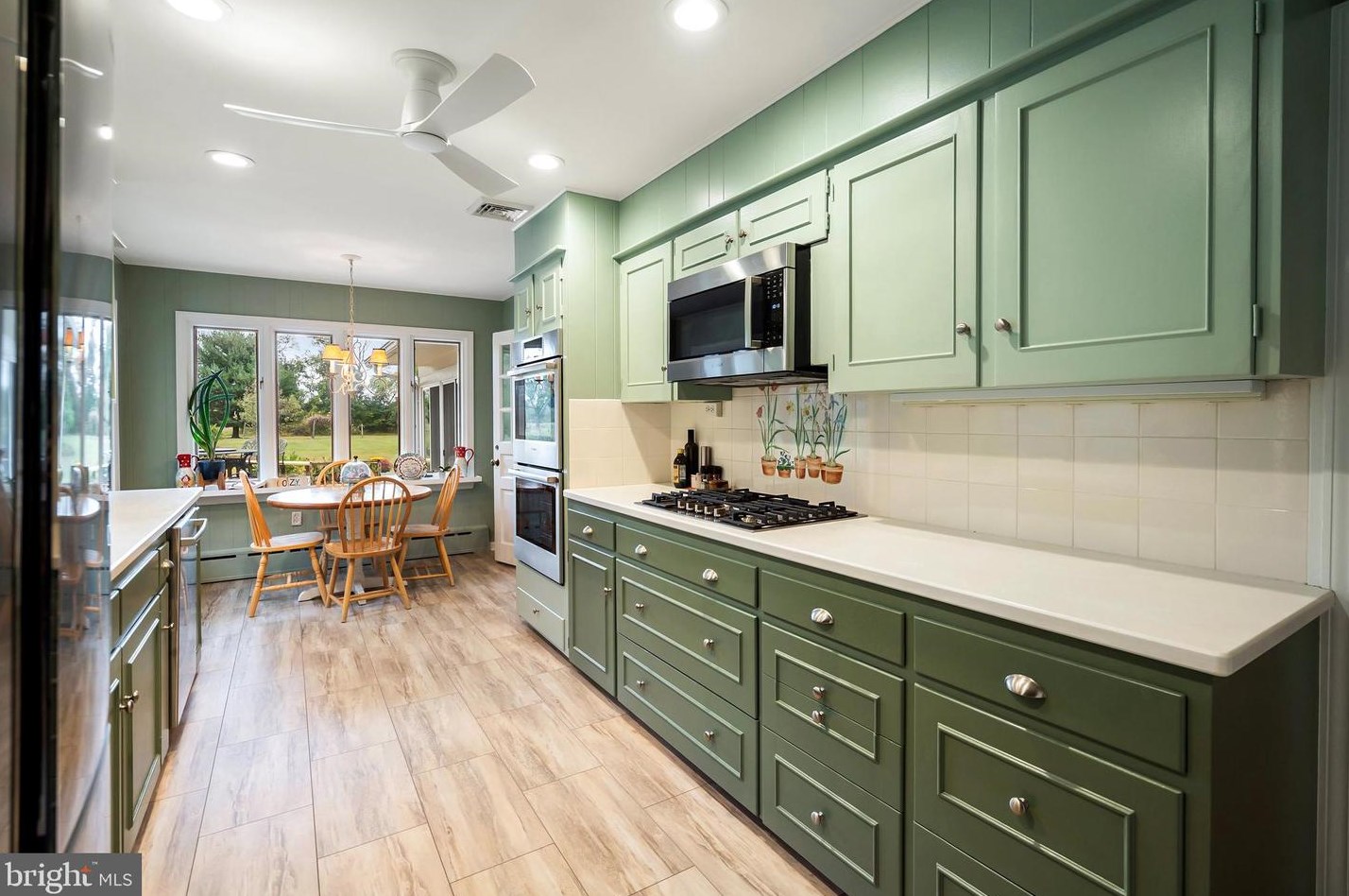 160 Carter Rd, Princeton NJ 08540-2103 exterior