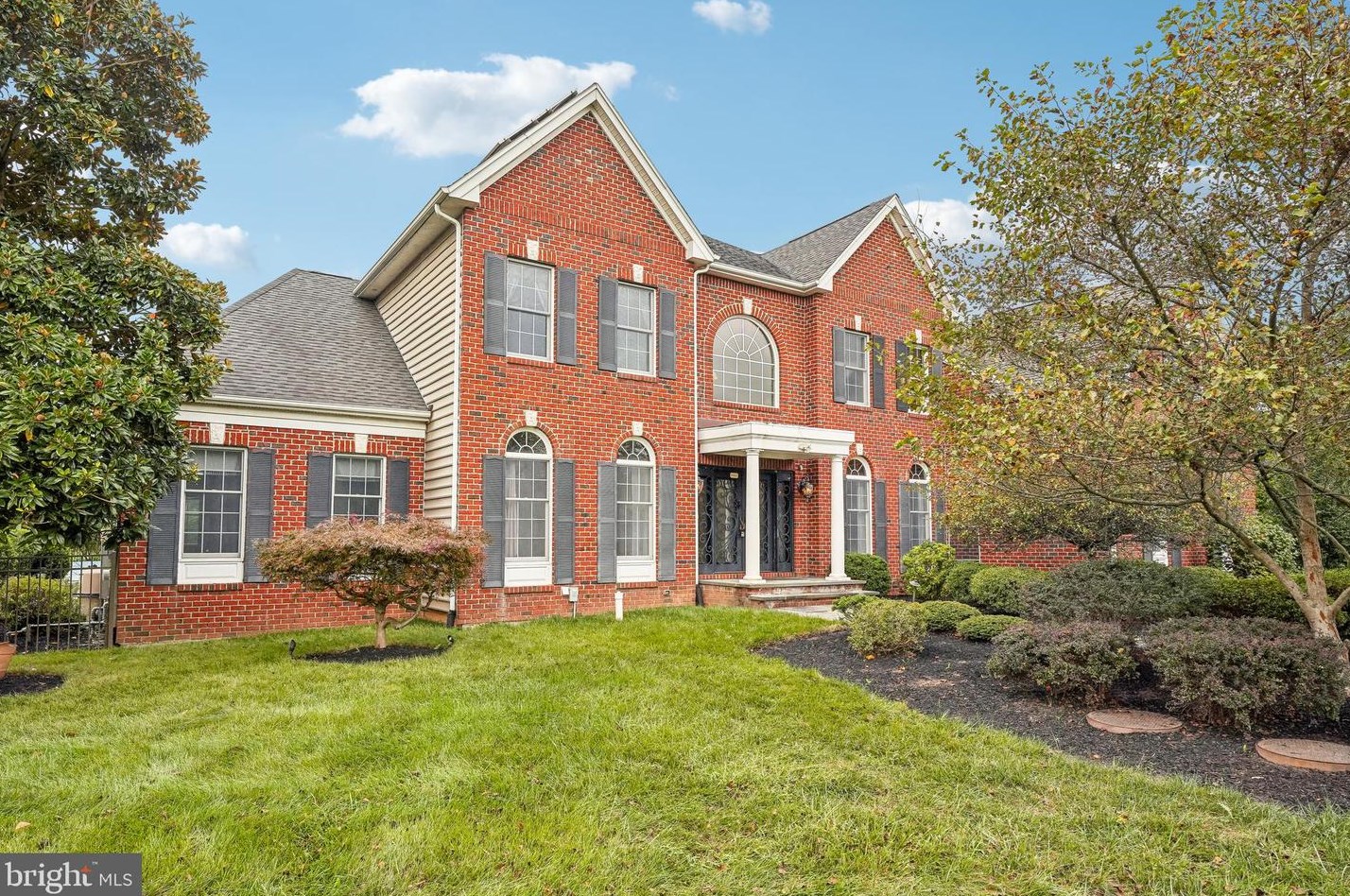 22 Hallett Dr, Pennington, NJ 08534