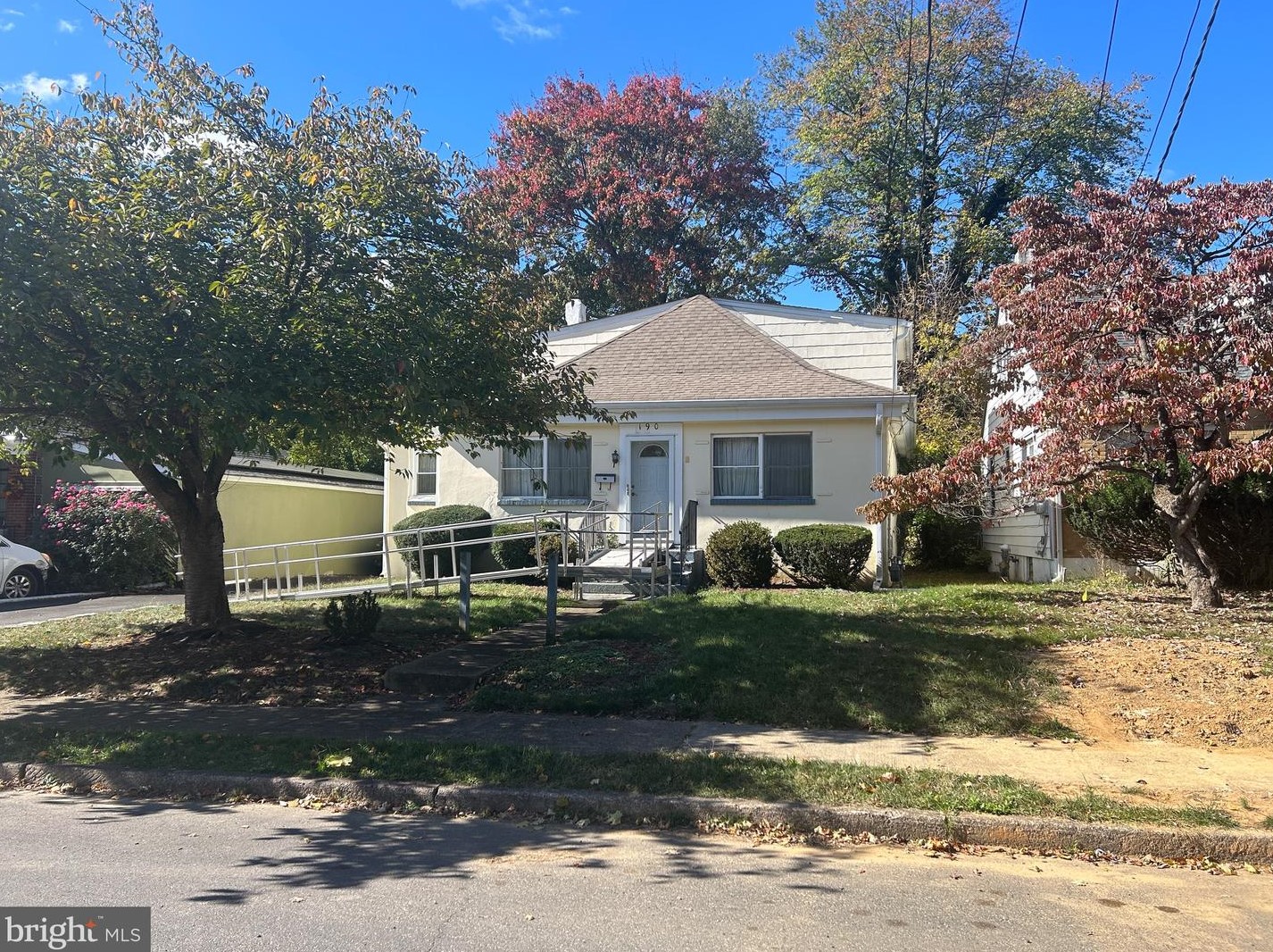 190 Woodland Ave, Trenton, NJ 08638
