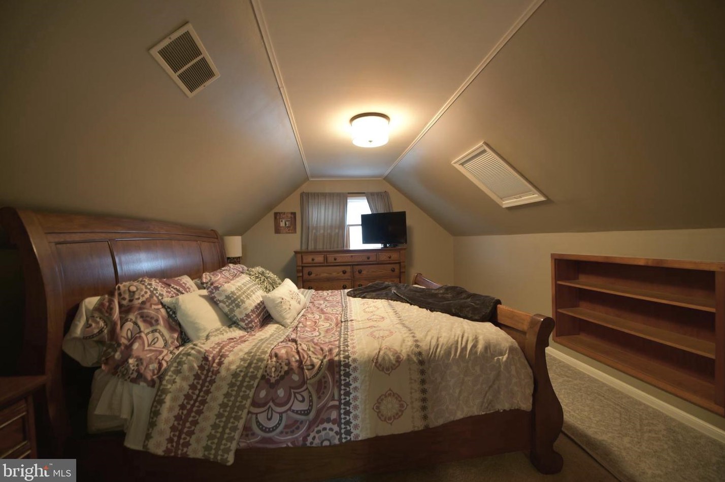 17 Maguire Rd, Trenton NJ 08690-1608 exterior