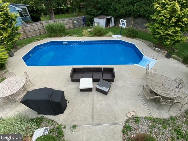 120 Springcrest Dr, East Windsor, NJ 08520-4008