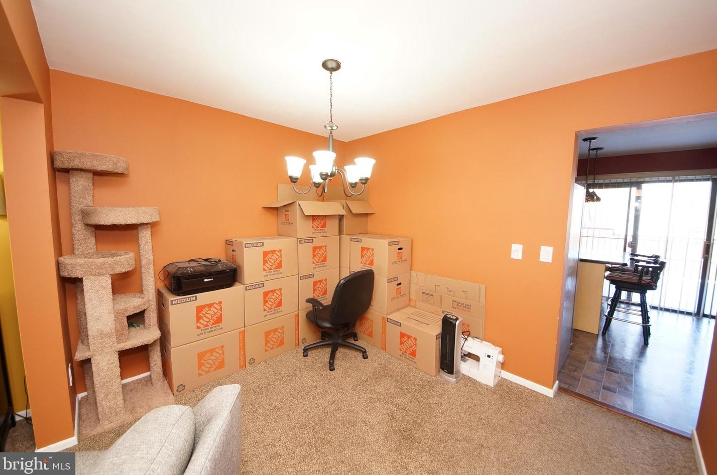 844 Jamestown Rd, East Windsor NJ 08520-5644 exterior