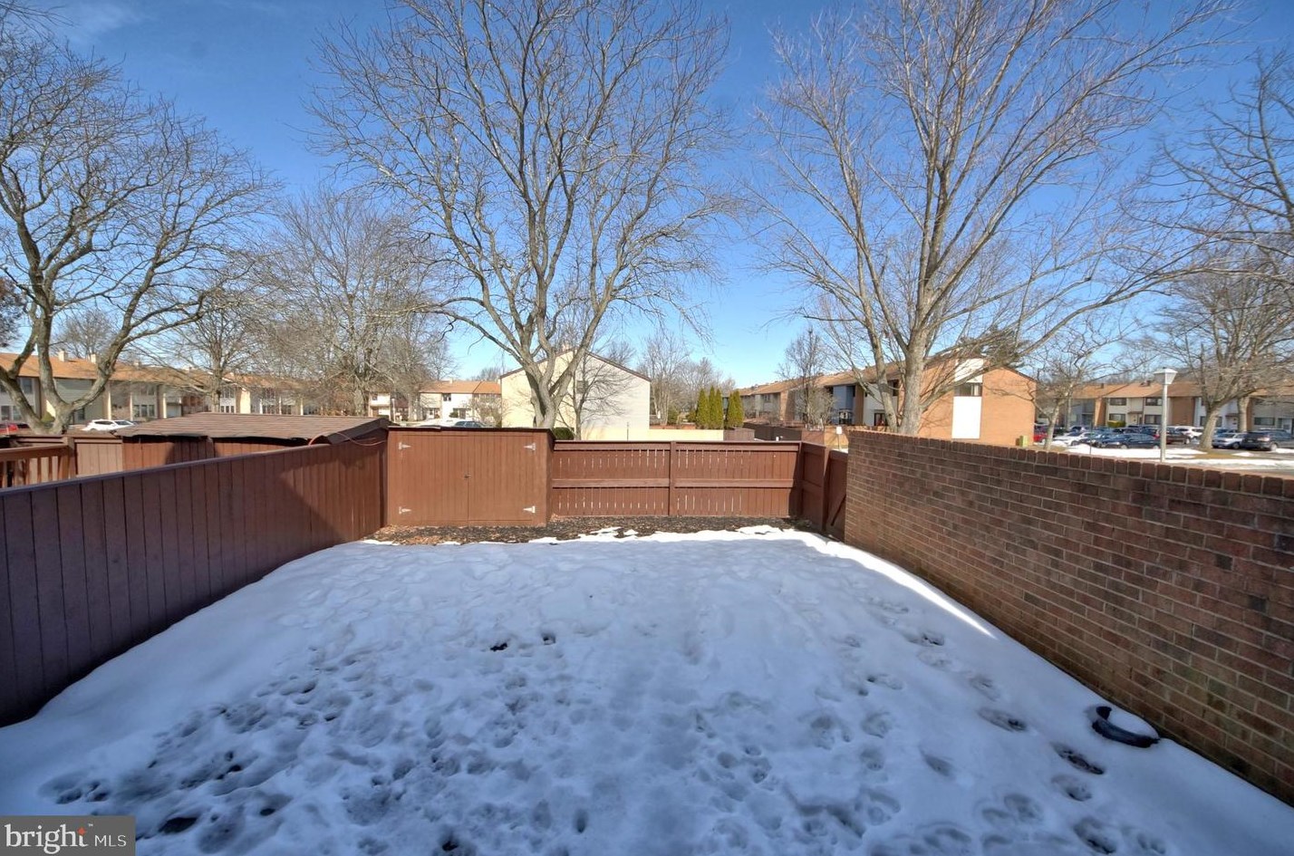 844 Jamestown Rd, East Windsor NJ 08520-5644 exterior