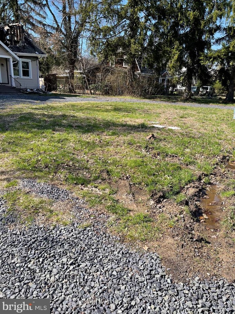 147 Carter Rd, Princeton, NJ 08540