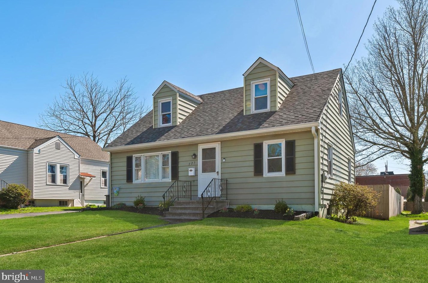 725 Mayflower Ave, Lawrence Township, NJ 08648