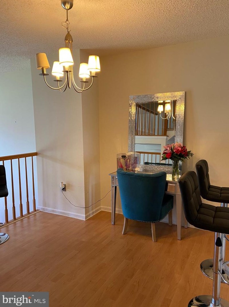 5 Halstead Pl, Princeton, NJ 08540