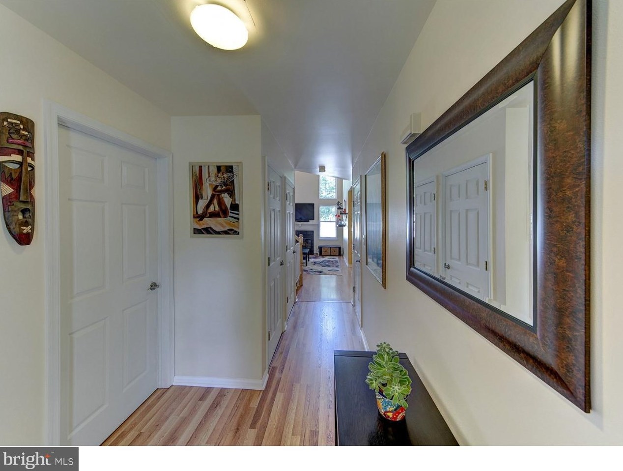 210 Deer Run Ct, Pennington, NJ 08534-5230