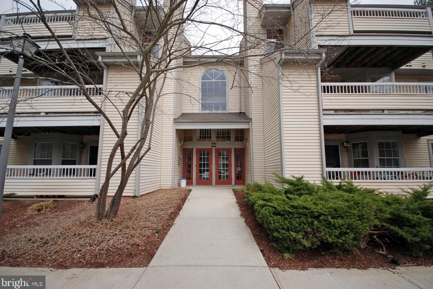 101 Lassen Ct #8, Princeton, NJ 08540