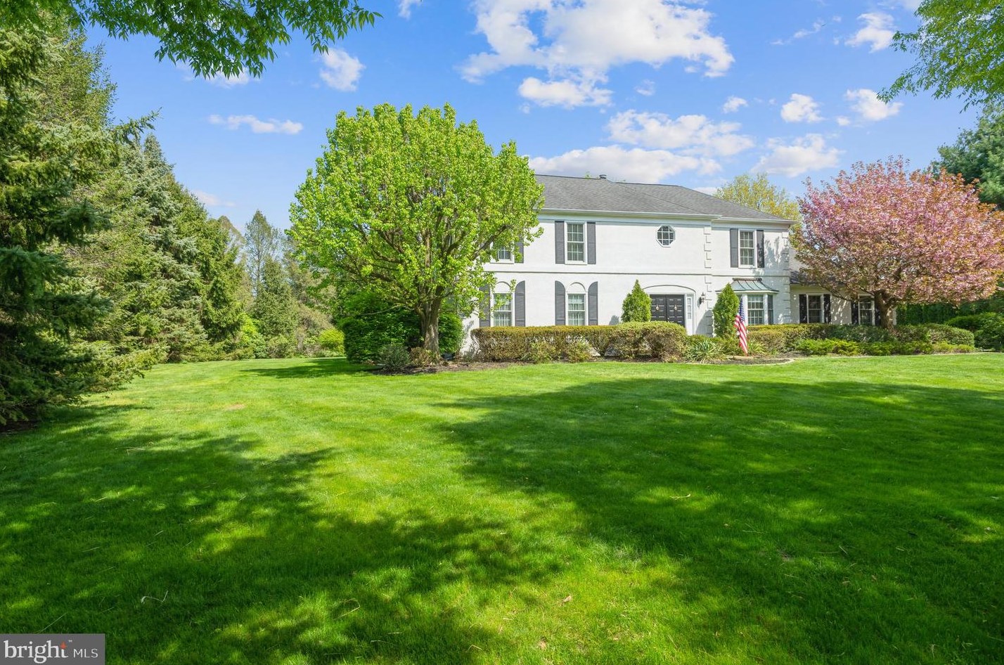 26 Saratoga Dr, W Windsor Township, NJ 08550