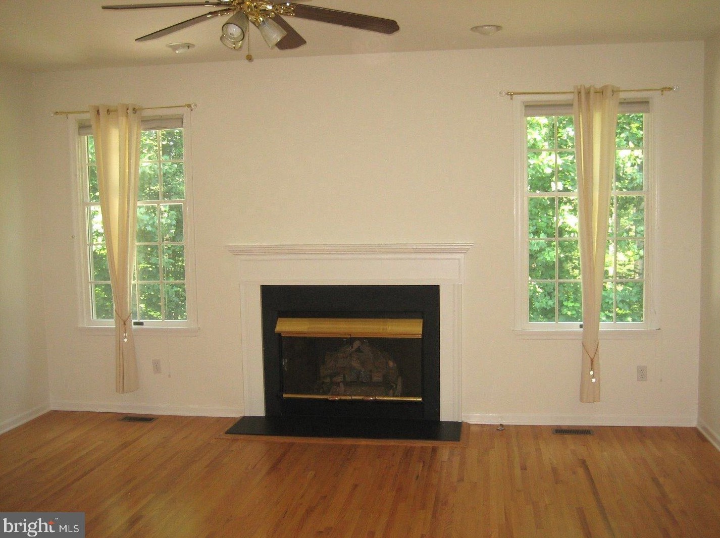 27 Stonewall Cir, Princeton, NJ 08540