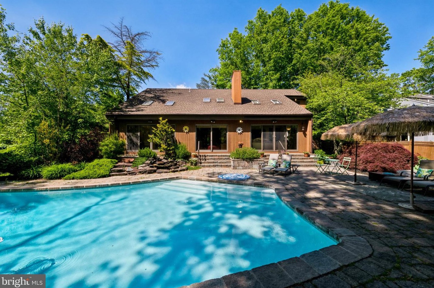10 Indian Run Rd, W Windsor Township, NJ 08550