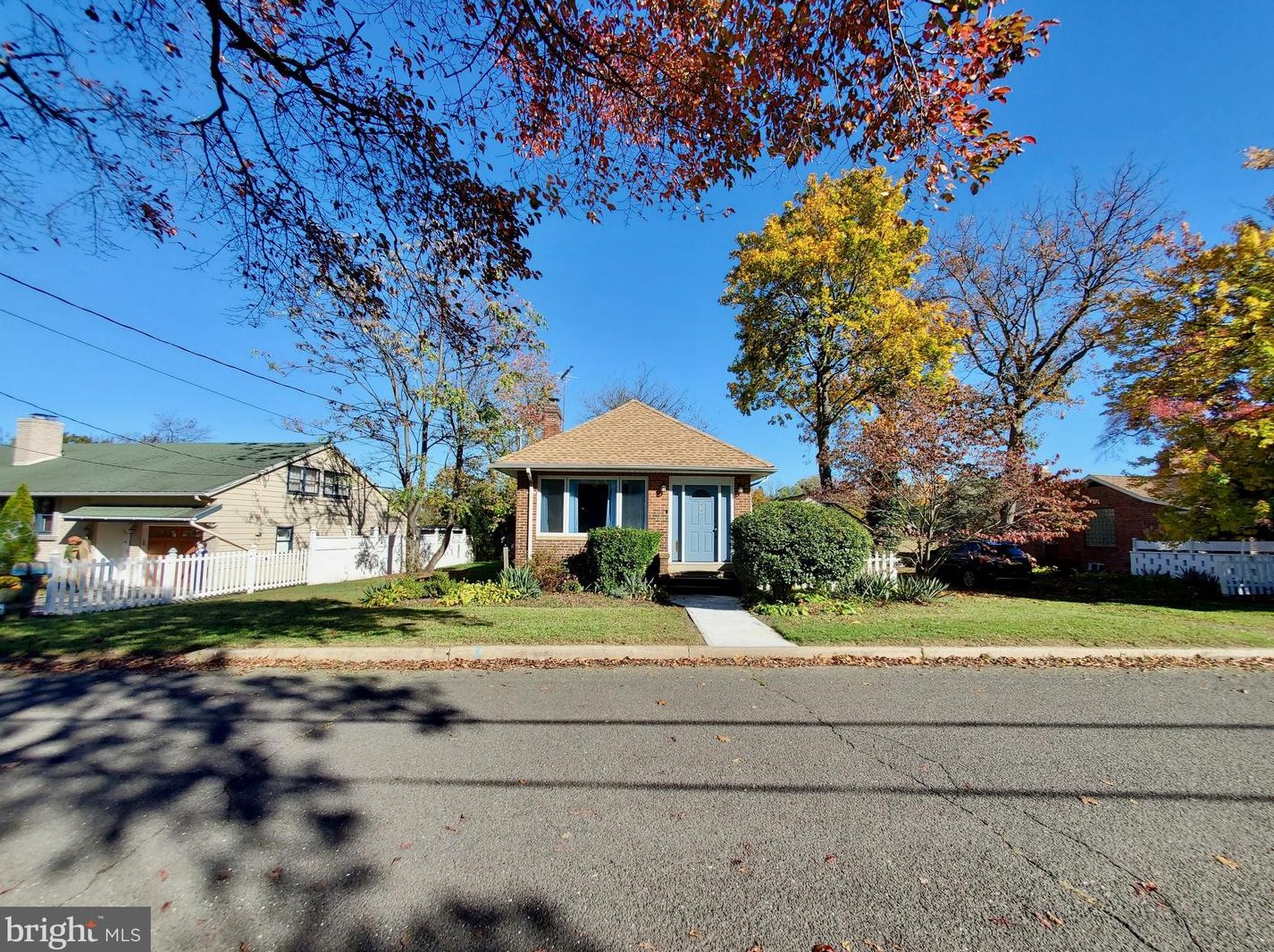 839 Arbordale Dr, Keyport, NJ 07735-5204