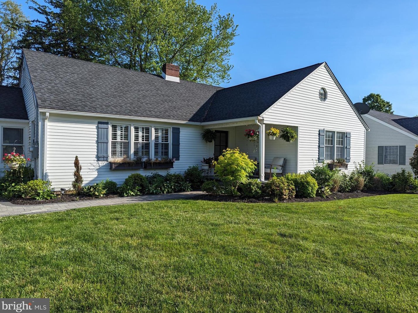 149 S Main St, Upper Freehold, NJ 08501