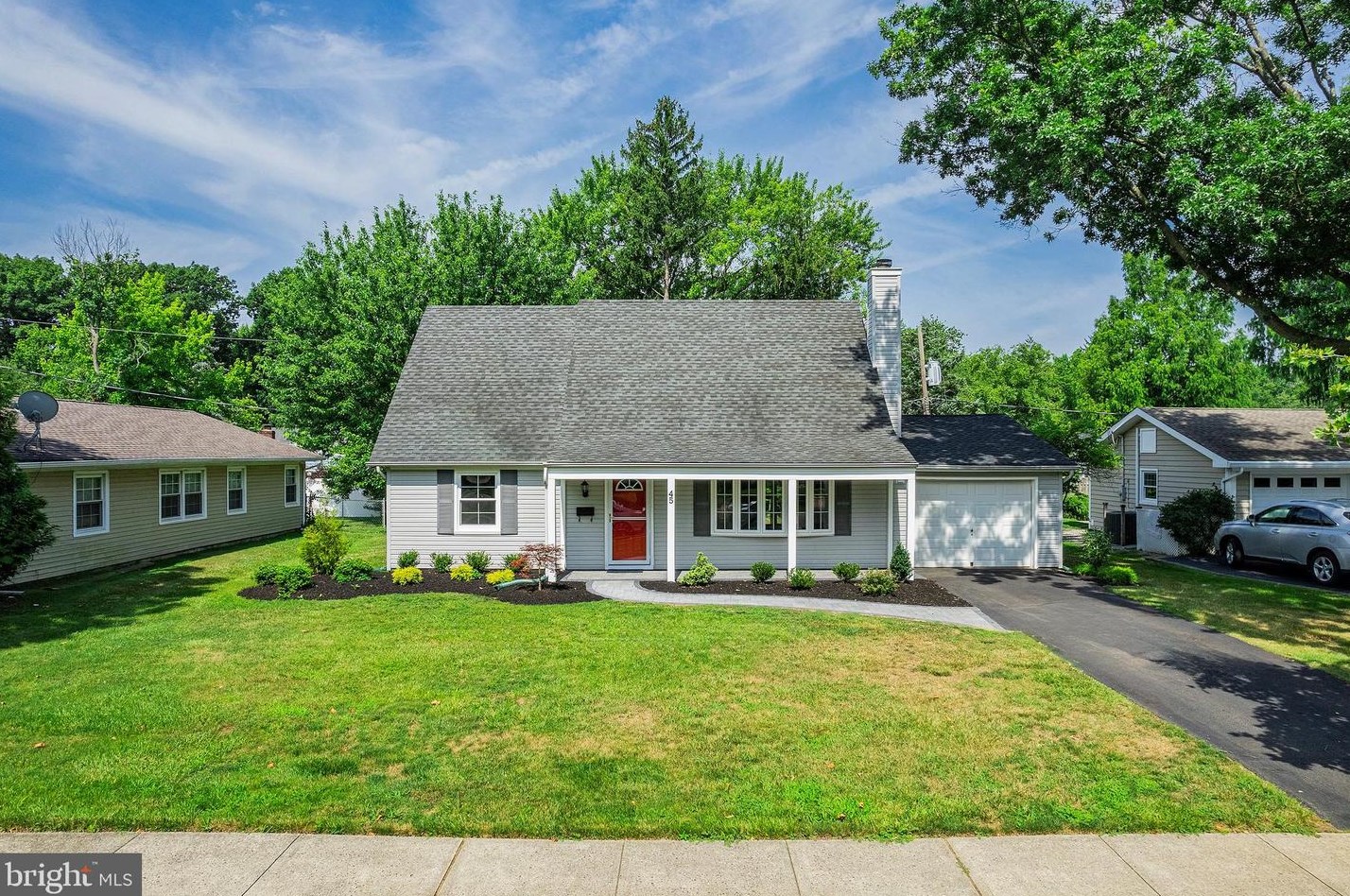 45 Deborah Ln, Matawan, NJ 07747