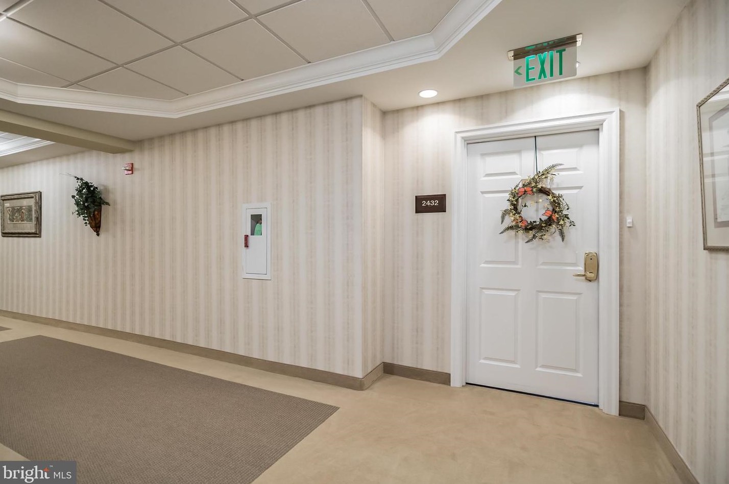 2432 Windrow Dr, Princeton, NJ 08540
