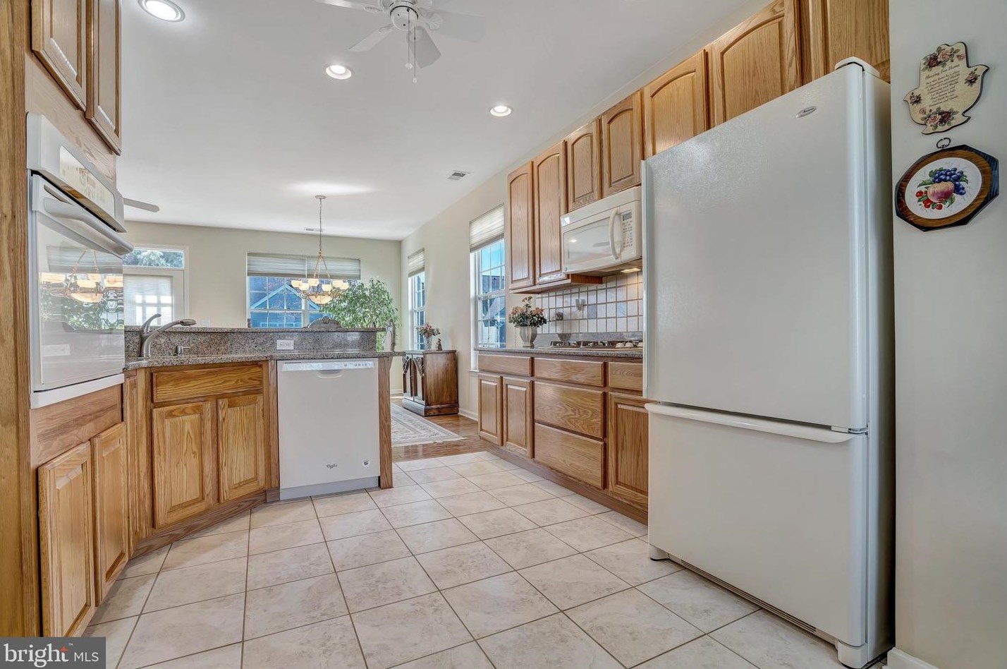 414 Melrose Way, Monroe Twp NJ exterior