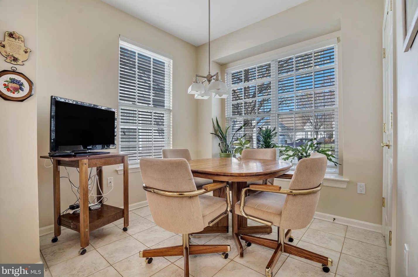 414 Melrose Way, Monroe Twp NJ exterior