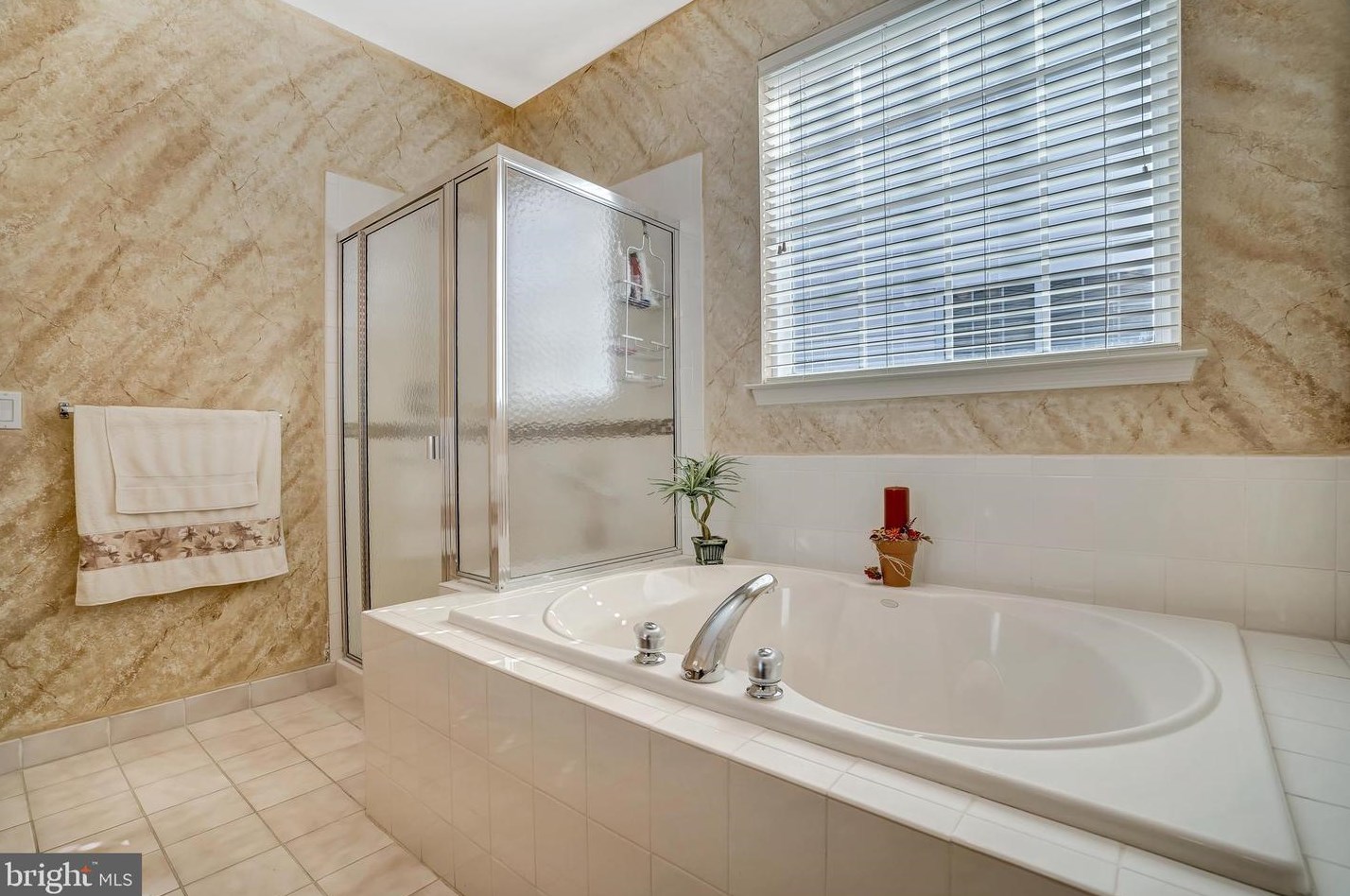 414 Melrose Way, Monroe Twp NJ exterior