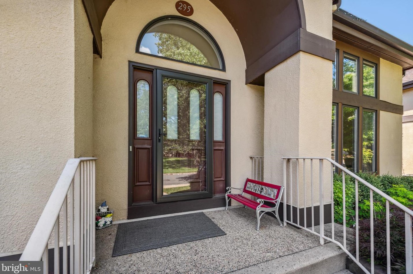 295 Sayre Dr, Princeton, NJ 08540-5826