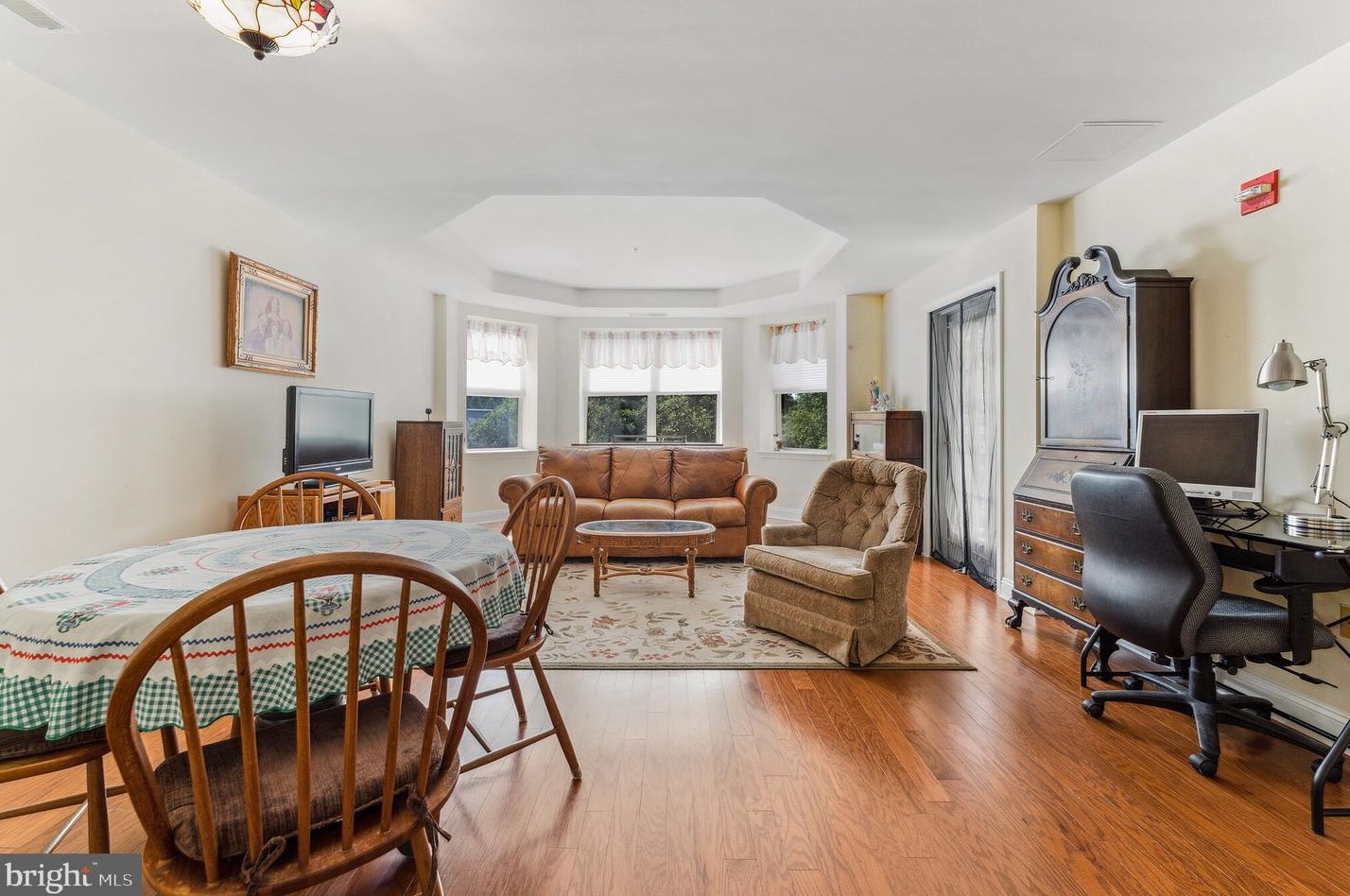 2208 Windrow Dr, Princeton, NJ 08540