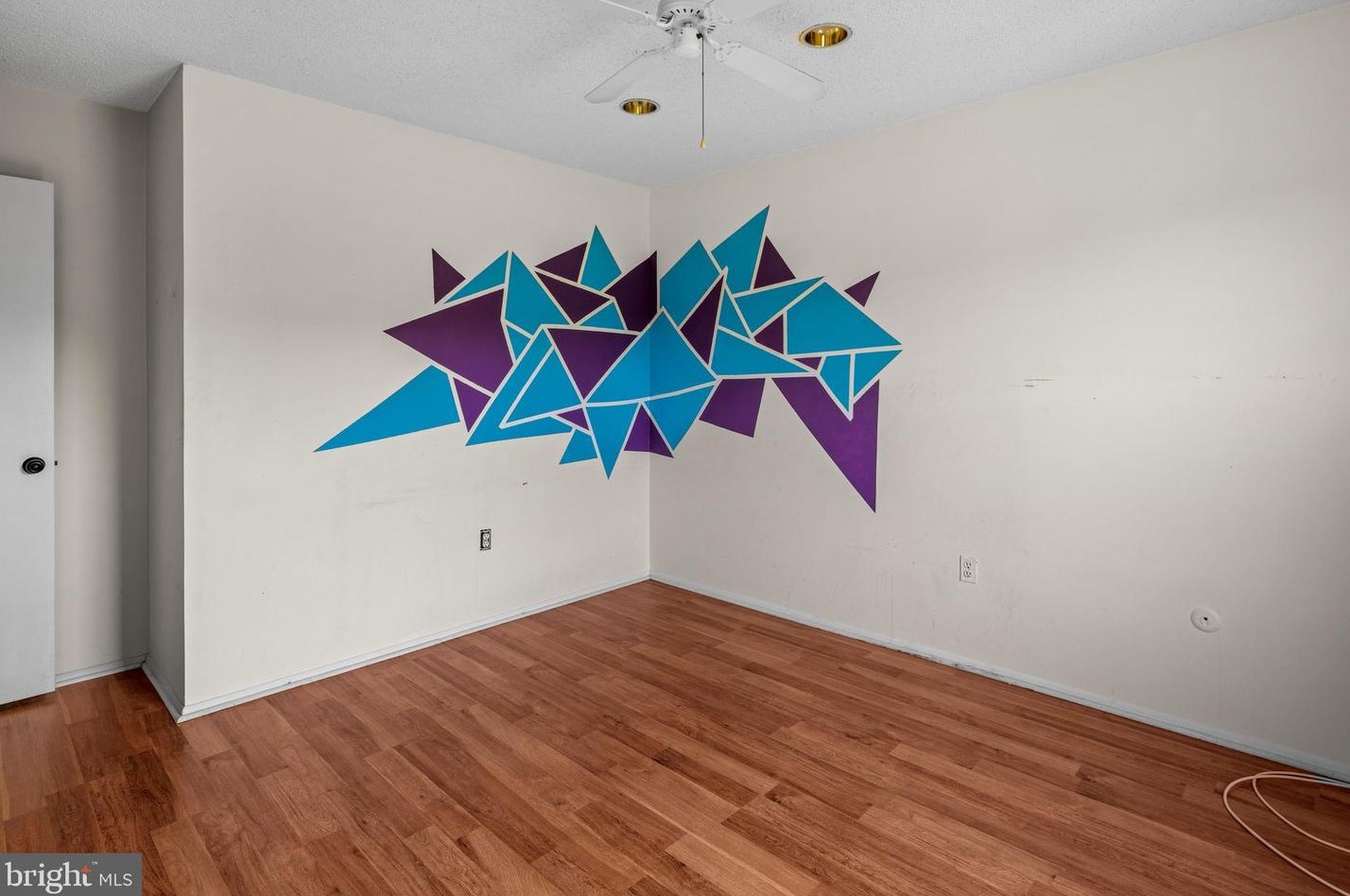 432 Andover Dr, Monroe Twp NJ 08831-7612 exterior