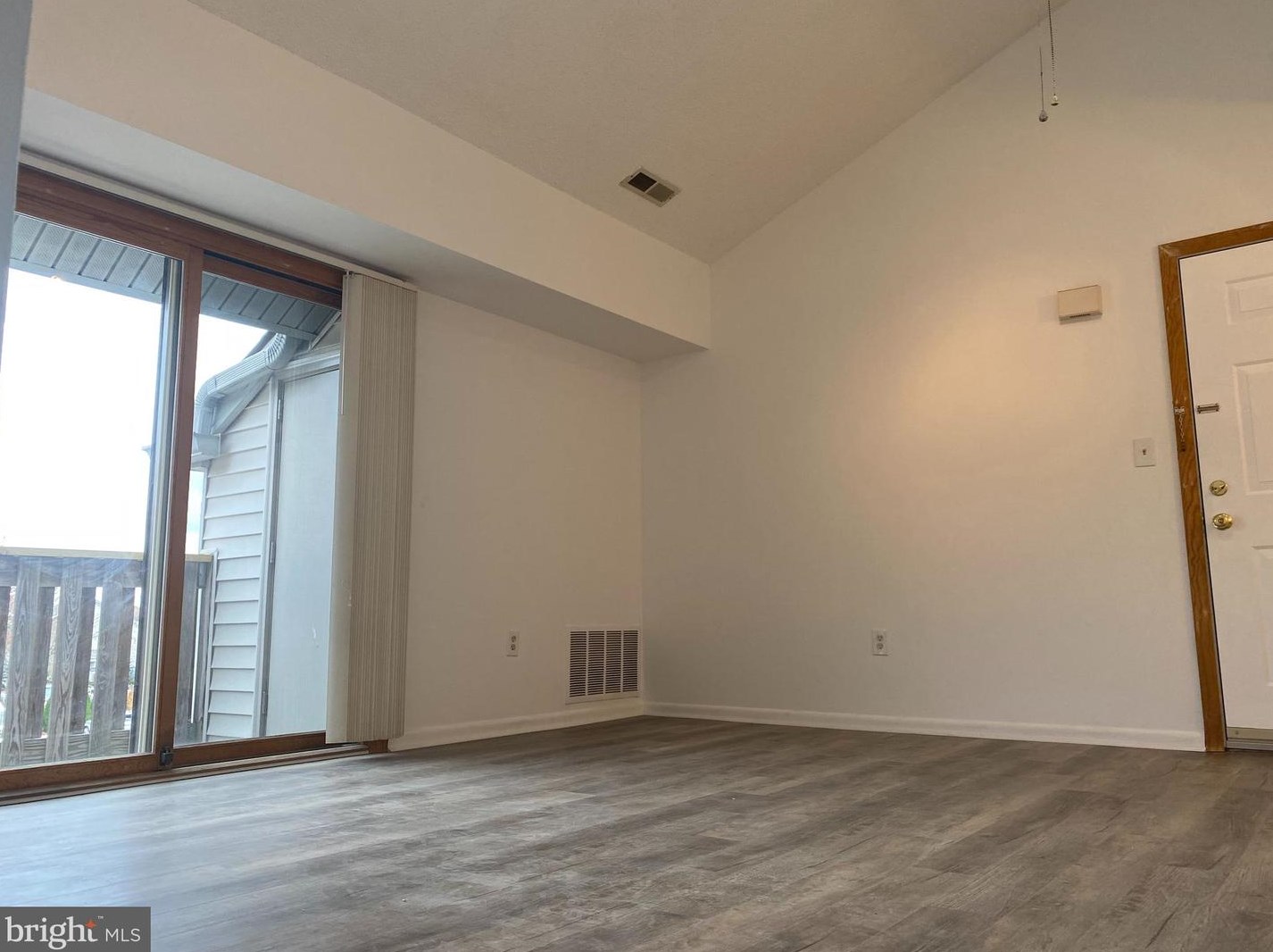2013 Ravens Crest Dr, Plainsboro NJ  08536-2462 exterior