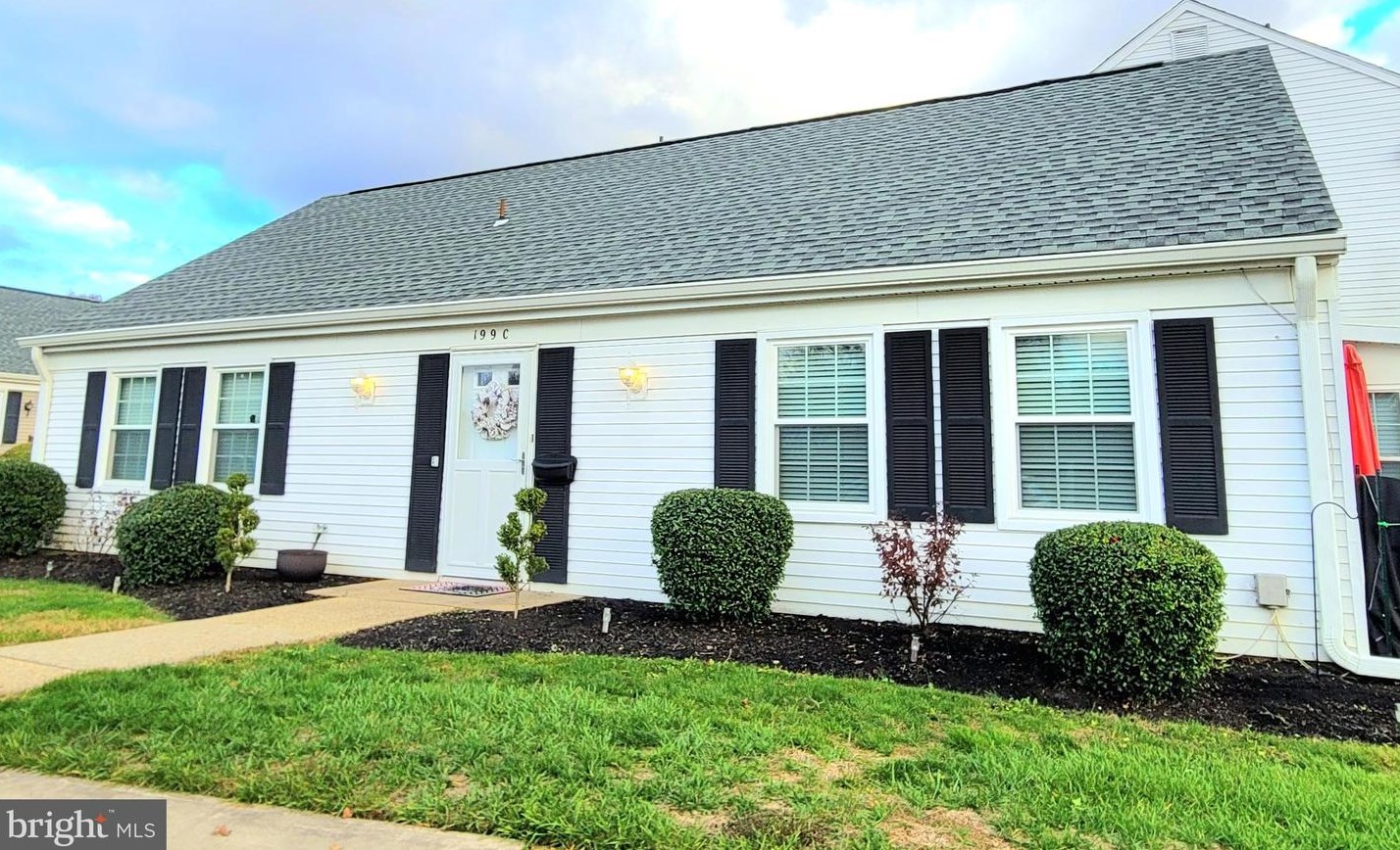 199 Old Nassau Rd, Monroe Twp, NJ 08831-6664