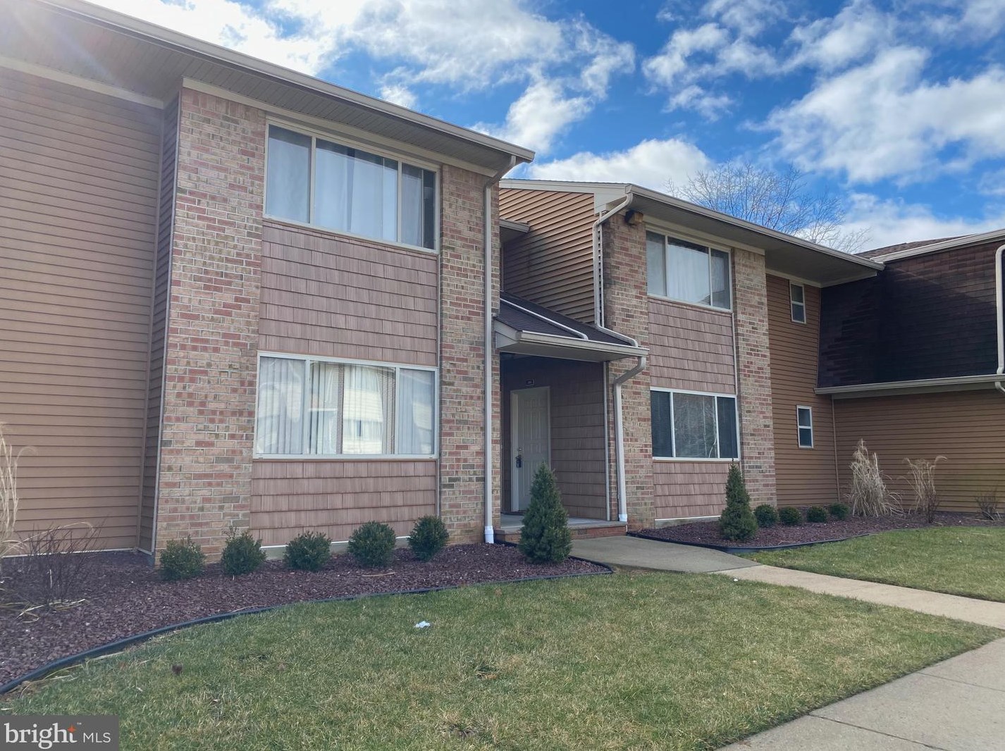 205 Mandon Ct #1, Princeton, NJ 08540