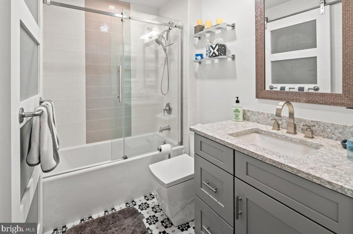 8504 Tamarron Dr, Plainsboro, NJ 08536-4318