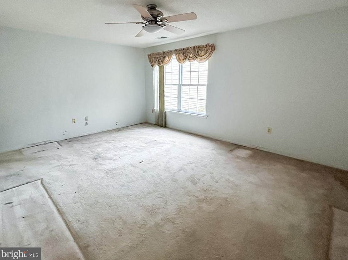 193 Tanager Dr, Monroe Twp NJ exterior