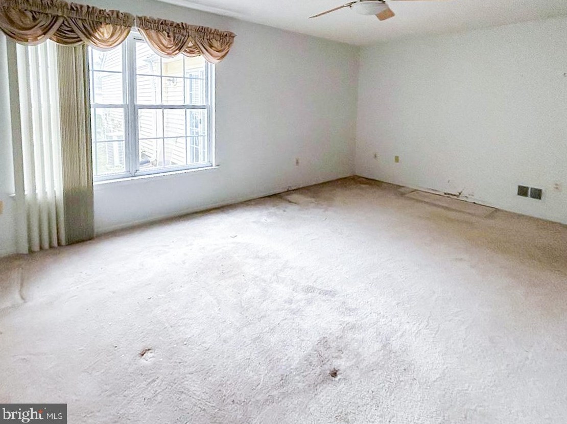 193 Tanager Dr, Monroe Twp NJ exterior