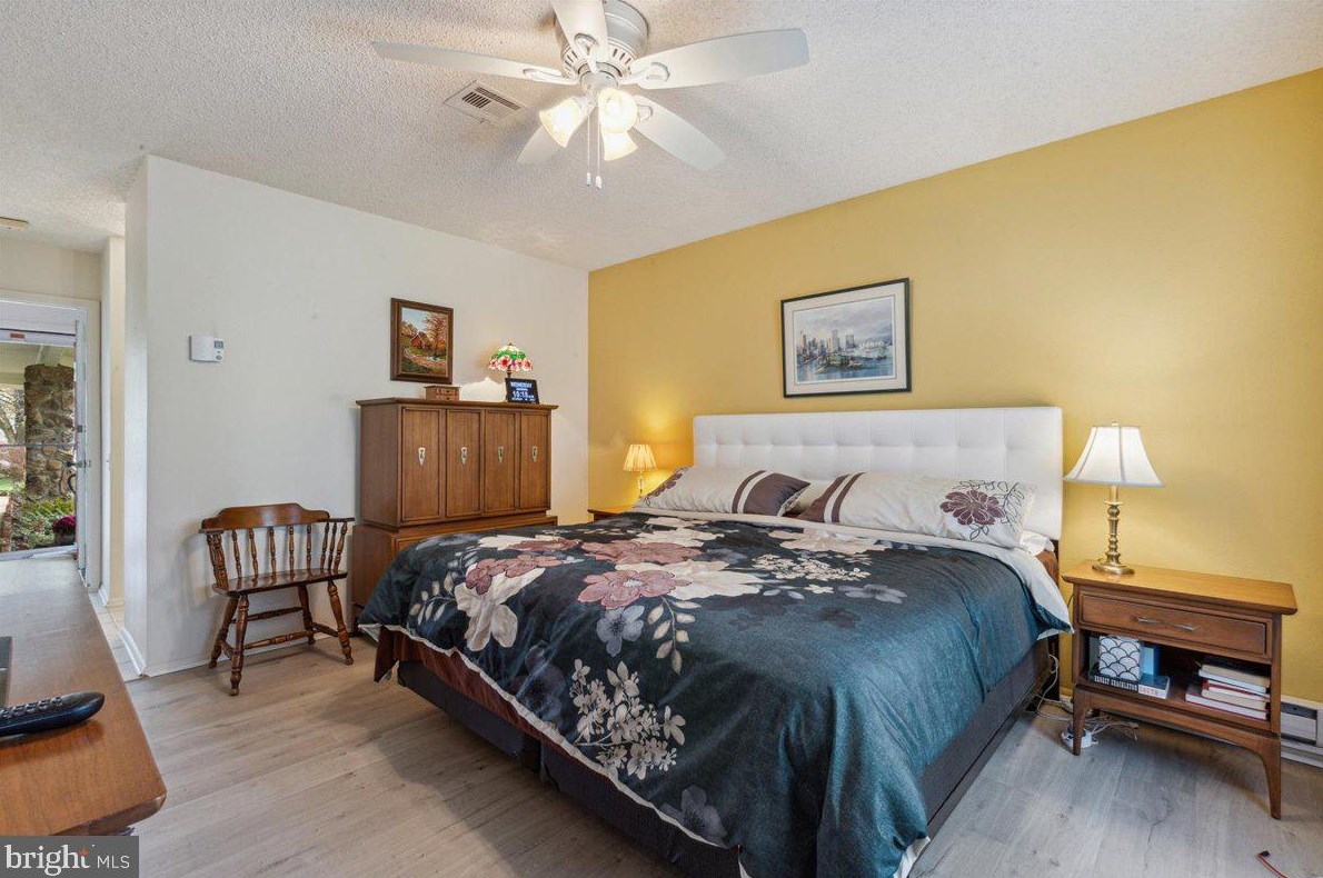 420 Andover Dr, Monroe Twp NJ 08831-7612 exterior