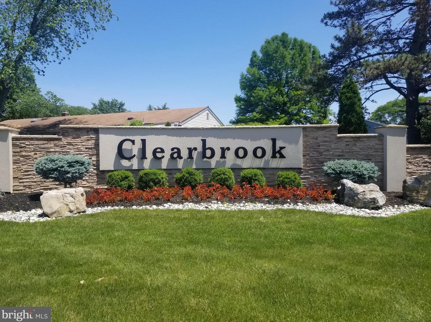 420 Andover Dr, Monroe Twp NJ 08831-7612 exterior