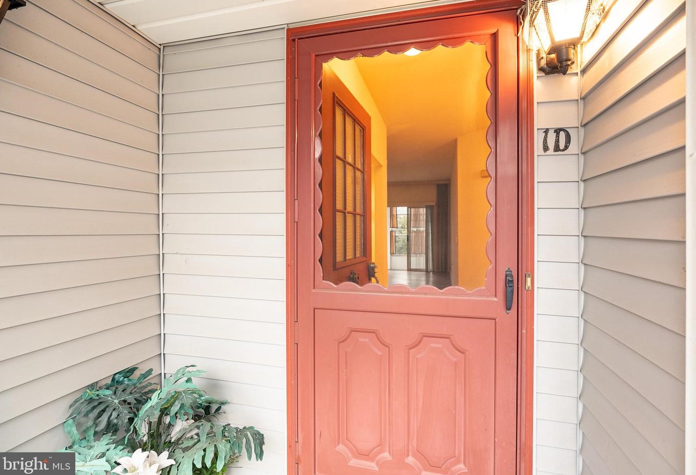 1 Melborn Dr, Monroe Twp NJ  08831-4754 exterior