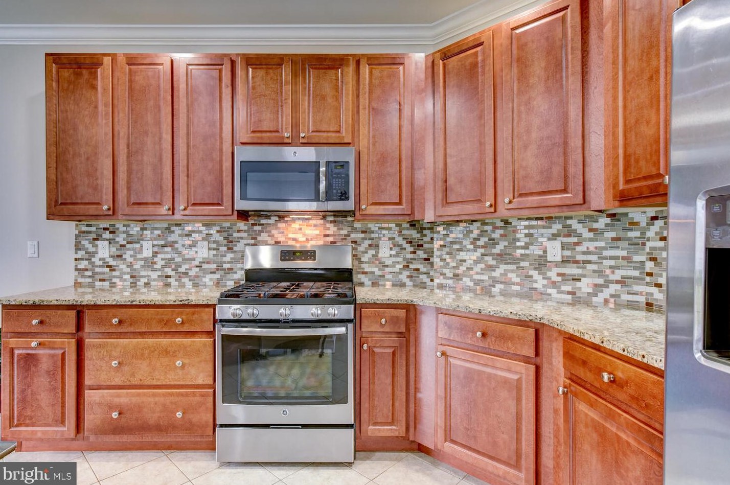 113 Morgan Way, Monroe Twp NJ 08831-4101 exterior