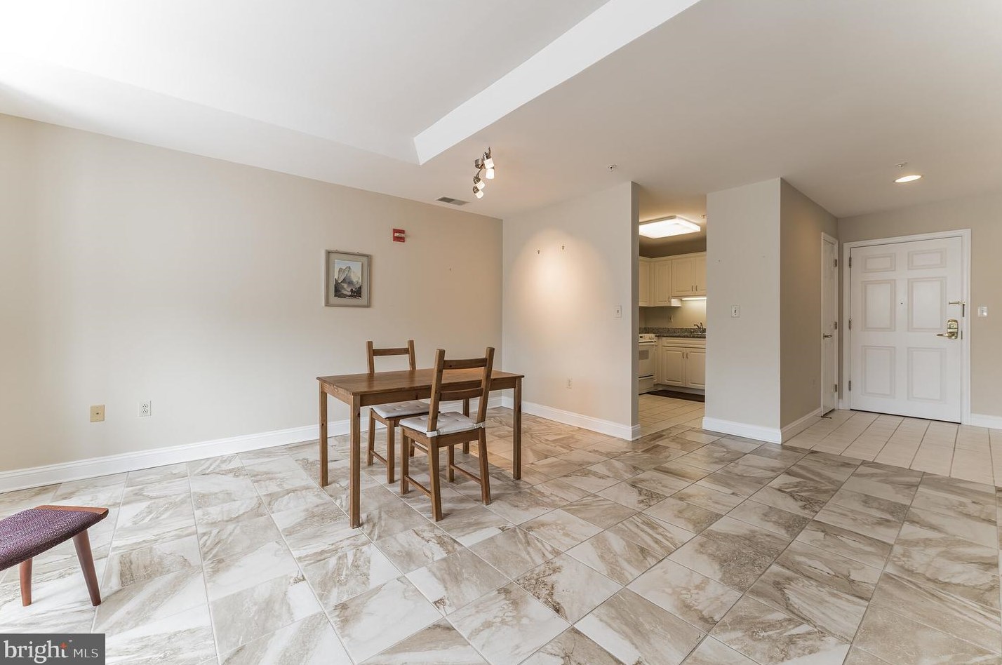 2304 Windrow Dr, Princeton NJ 08540-5020 exterior