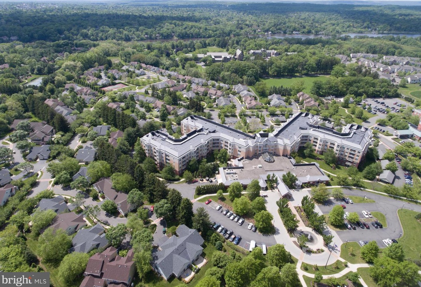 2304 Windrow Dr, Princeton NJ 08540-5020 exterior