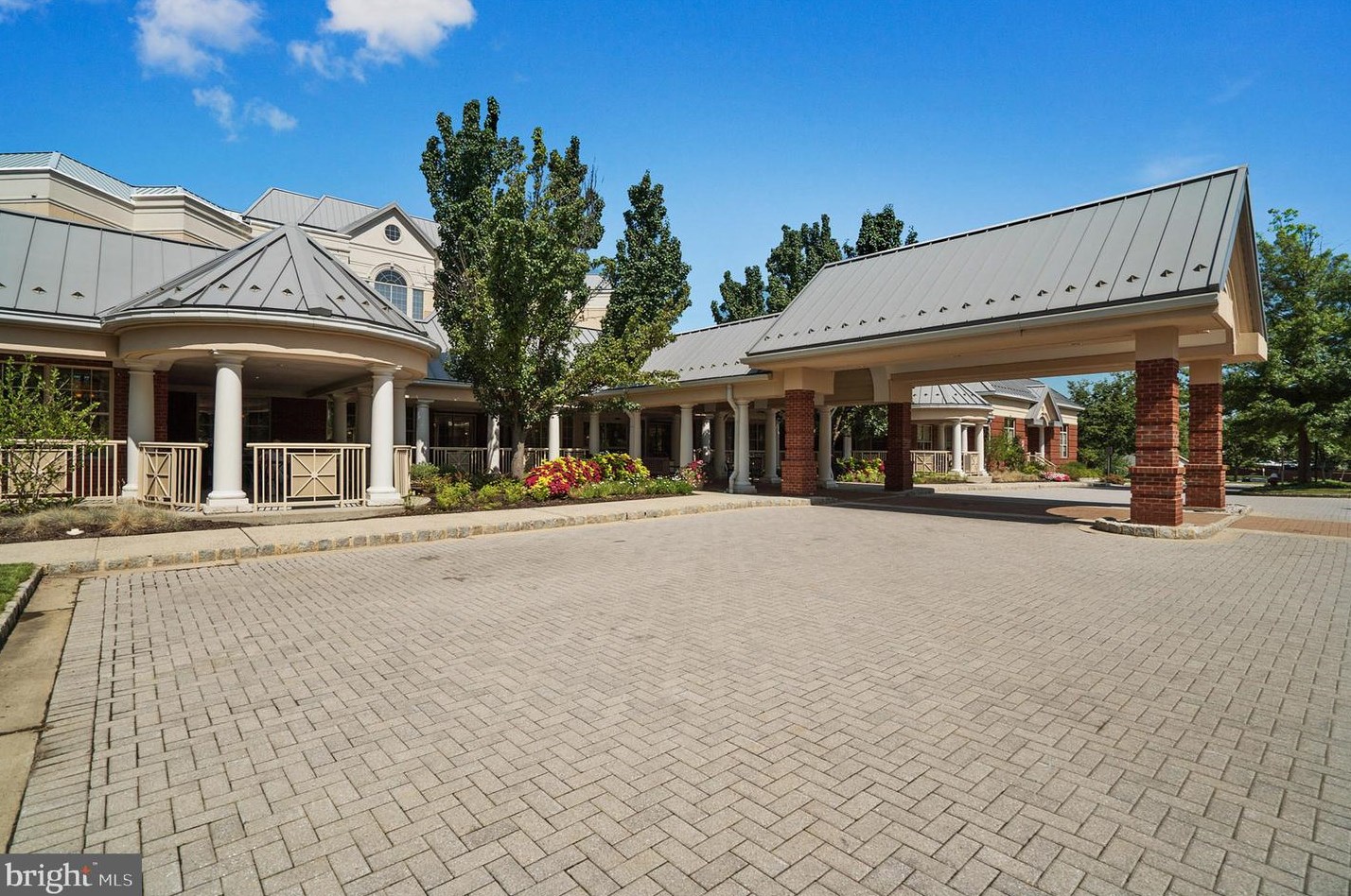 2304 Windrow Dr, Princeton NJ 08540-5020 exterior